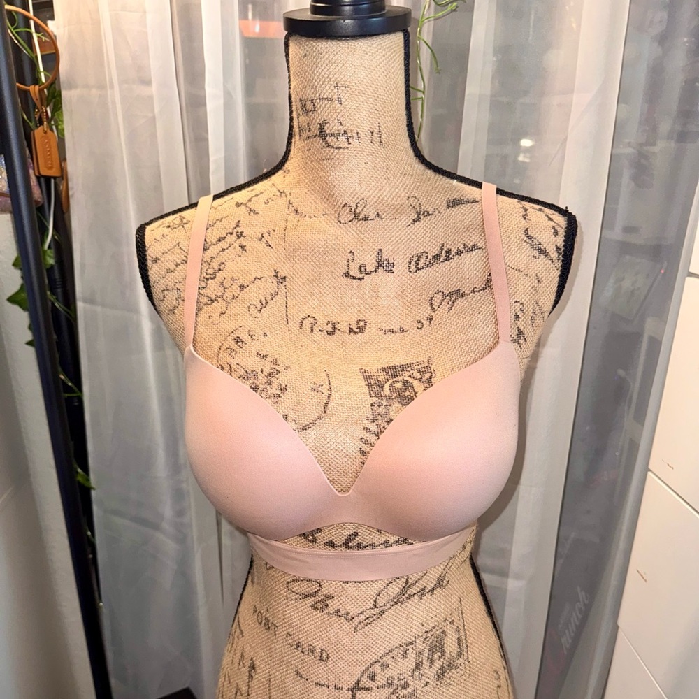 Victoria's Secret Nude Bra 34D